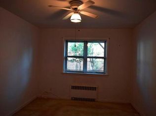2054 Narragansett Ave, Bronx, NY 10461