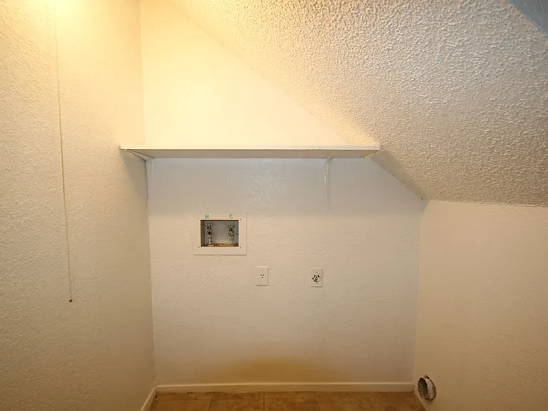 3732 Bonnie Dr — Photo 9