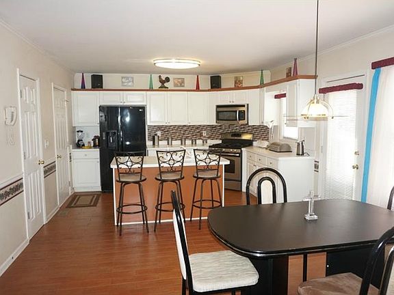 5th image of 1064 Allison Woods Ct
