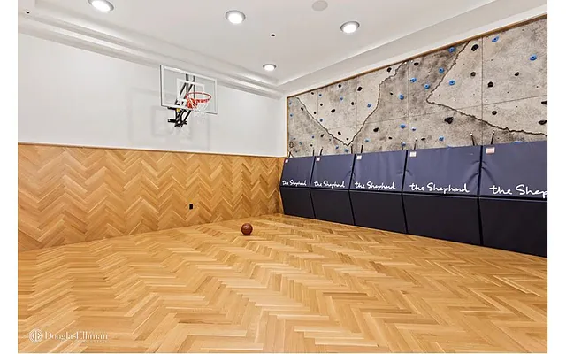 Sold by Douglas Elliman | media 20