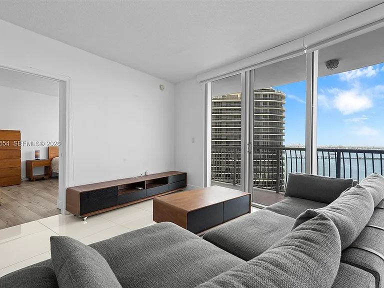 1750 N Bayshore Dr #4901 — Photo 5
