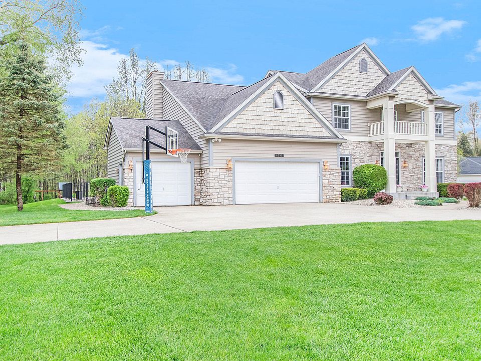 8532 Mystic Trl, Kalamazoo, MI 49009 | Zillow