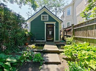 83 3rd St, Newport, RI 02840