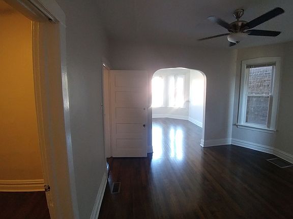 Unfurnished Dining room looking too