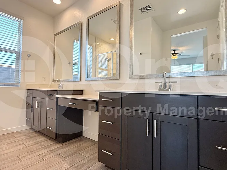 1659 W Paseo Way — Photo 1