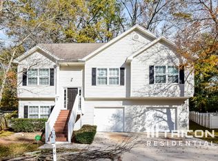 90 Nowell Dr, Fairburn, GA 30213