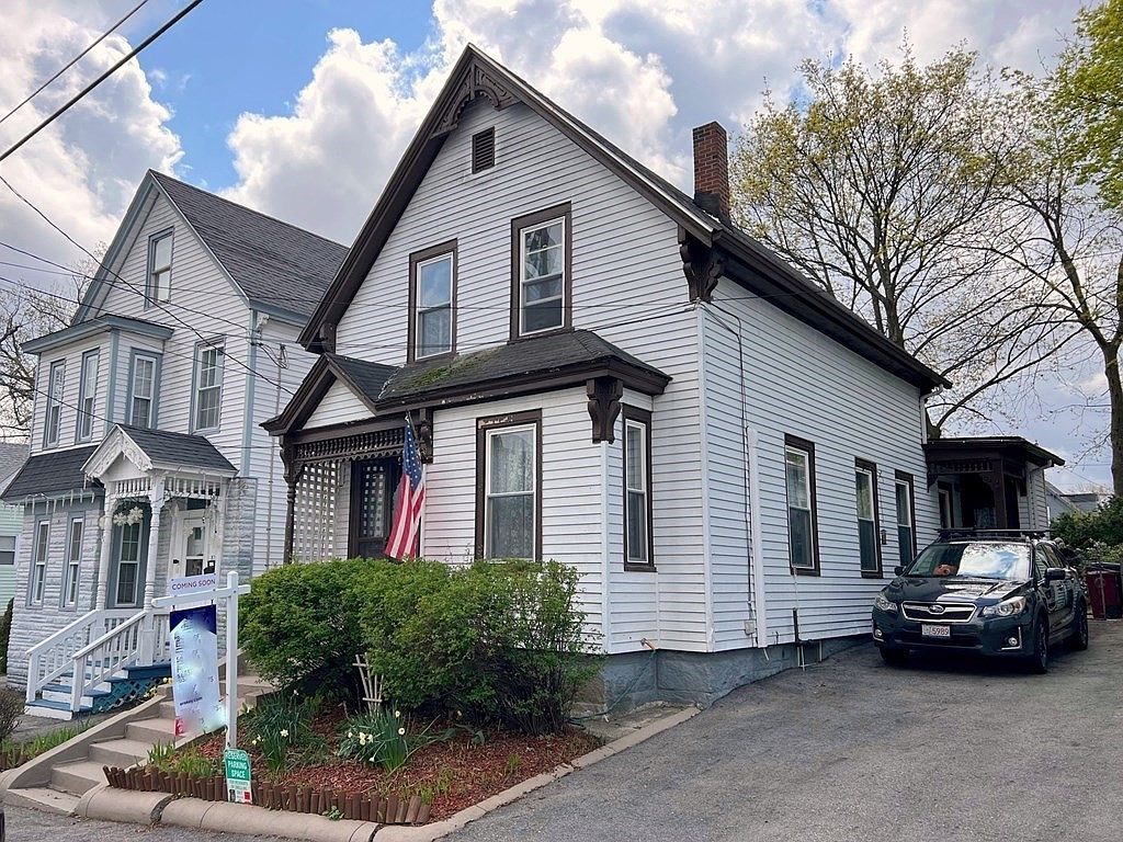 84 B St, Lowell, MA 01851 Zillow