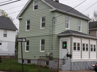 1 Cottage Ln, Summit, NJ 07901