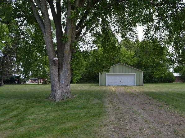 6495 W Court St, Flint, MI 48532