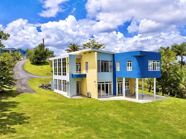 70 Calle Maga, Toa Alta, PR 00953