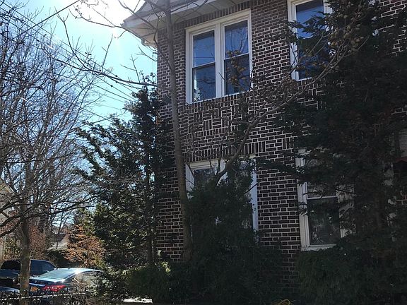 2nd image of 48 Grand Ave