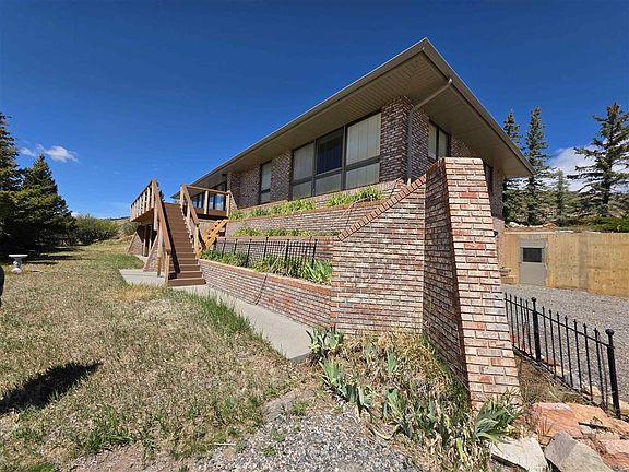 2nd image of 277 S Southfork Rd