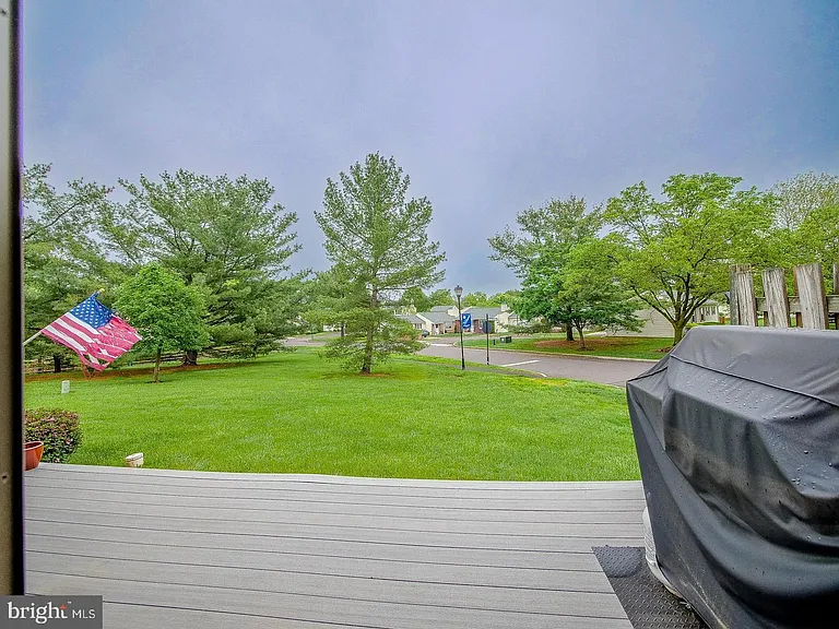 1001 Winfield Ct — Photo 44