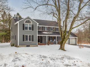 1 Lasallette Rd, Westford, MA 01886