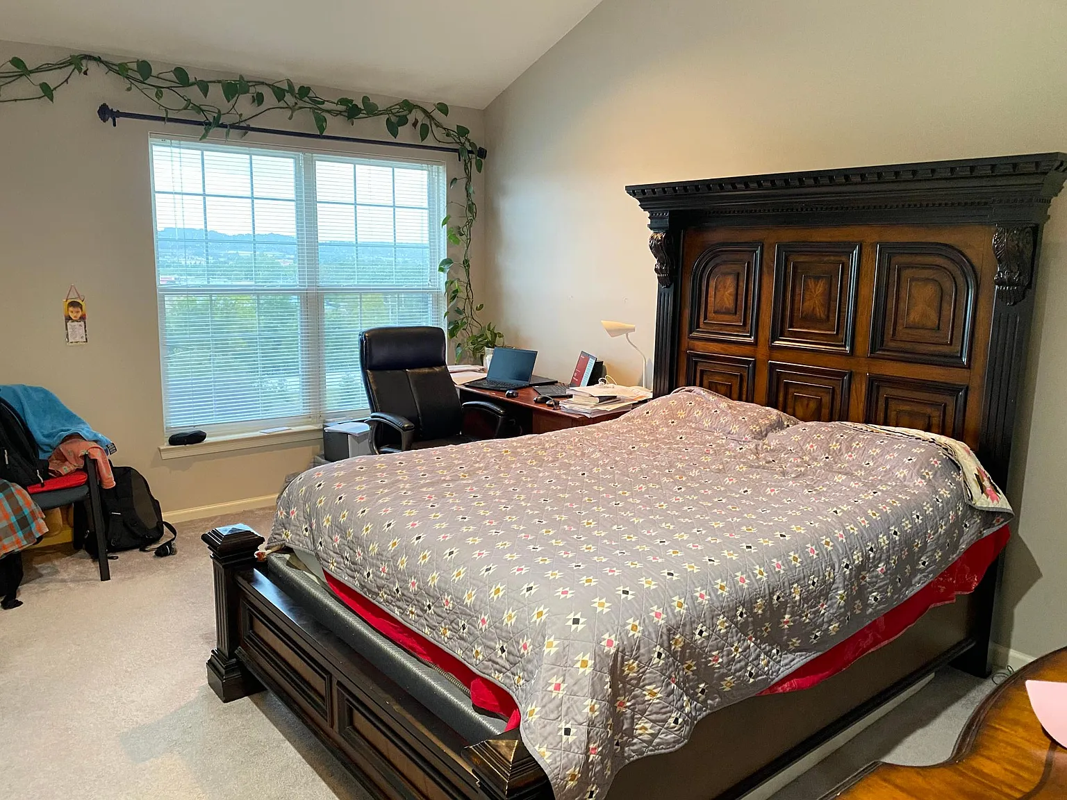 3 bed, 2.5 bath, 2874 sqft, $3,100 — Photo 3