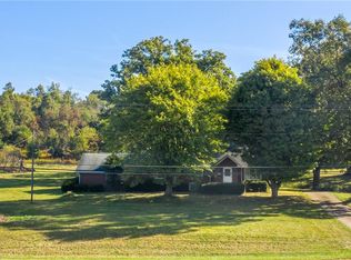 7414 Waynesburg Dr SE, Waynesburg, OH 44688