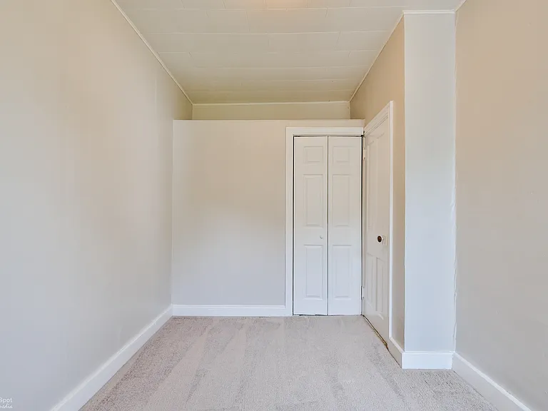 805 Main St — Photo 33