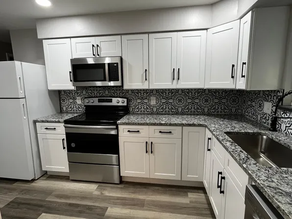1910 Independence St, Denver, CO 80215