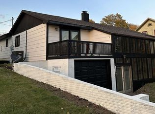 2309 9th Ave E, University Park, IA 52595