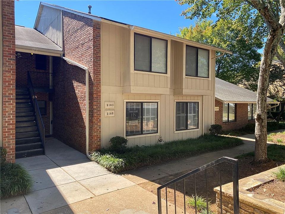 1st image of 2185 Palmyra Dr SE #2185