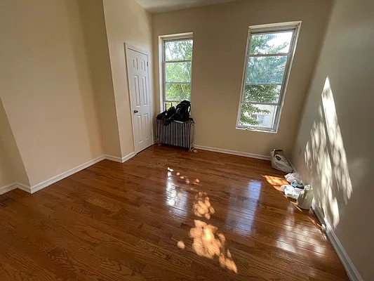 Rented by Voro, LLC | media 1