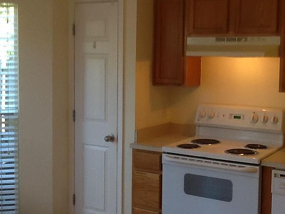 5th image of 2442 Nashboro Blvd