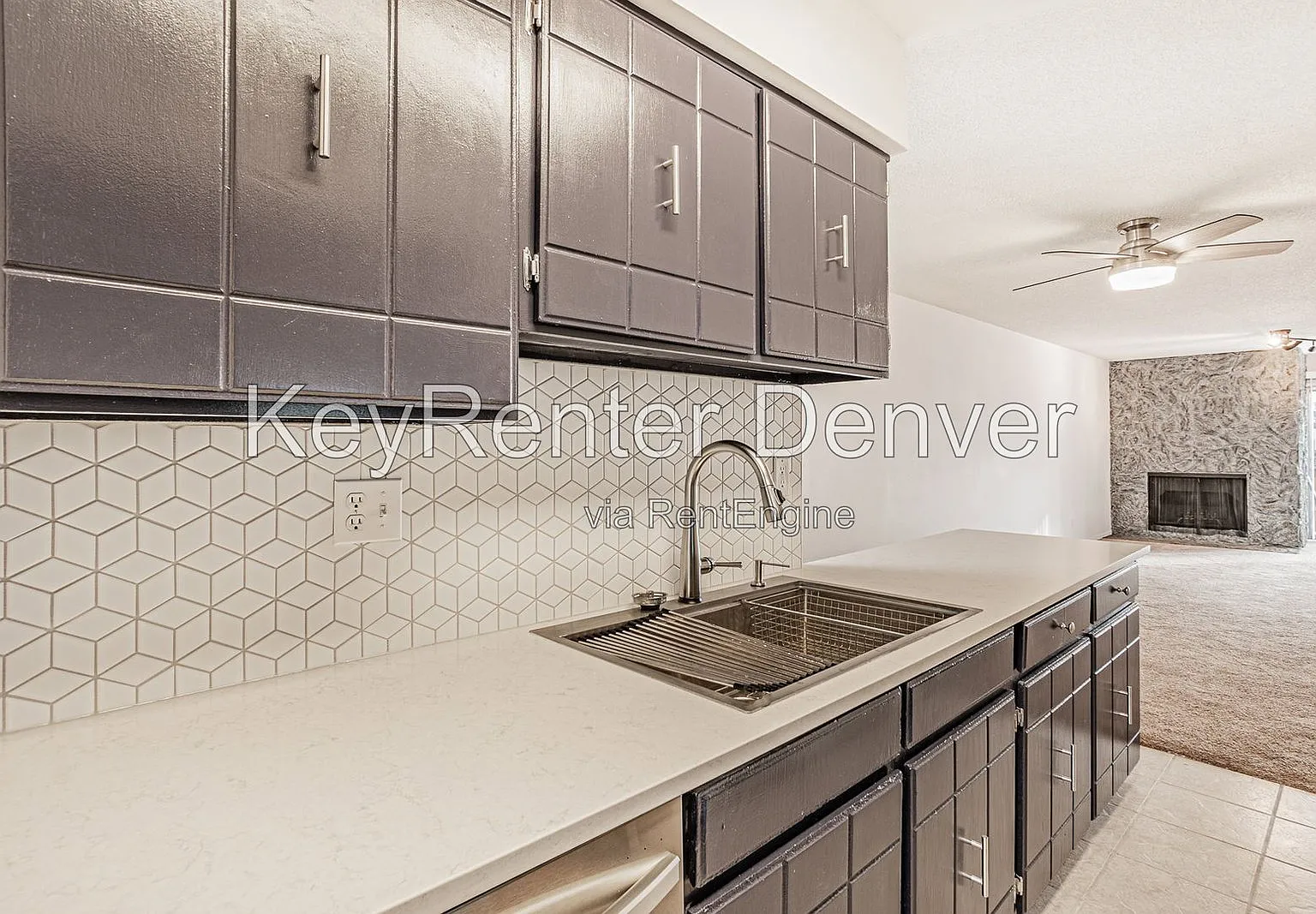 2 bed, 1.0 bath, 1053 sqft, $1,425 — Photo 1