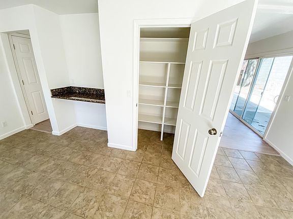 5th image of 6072 Garfield Ave