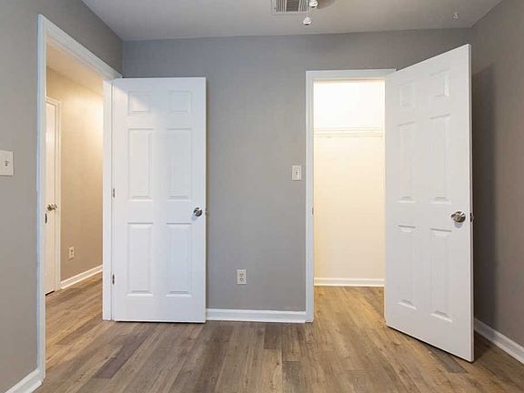 5th image of 5093 East Pl