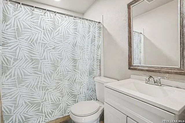 5411 Clark Ave — Photo 12