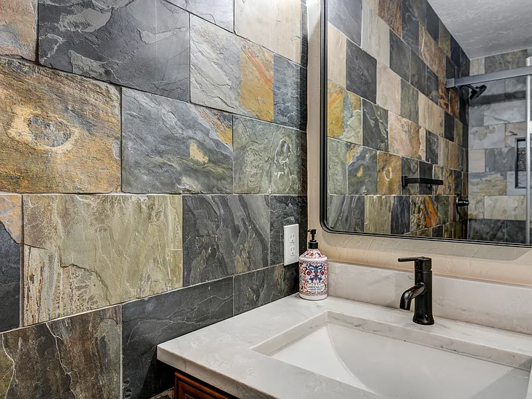 341 Quandary Rd — Photo 15