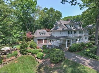 109 Ball Rd, Mountain Lakes, NJ 07046