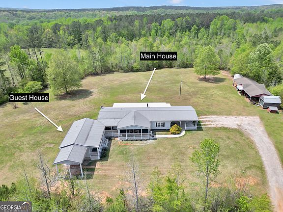 4th image of 833 Van Buren Rd