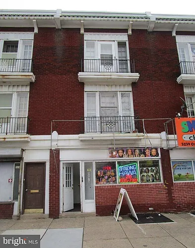 5241 Oxford Ave #1R Photo 1