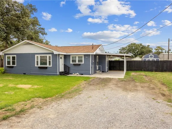 186 Martin Ln, Des Allemands, LA 70030