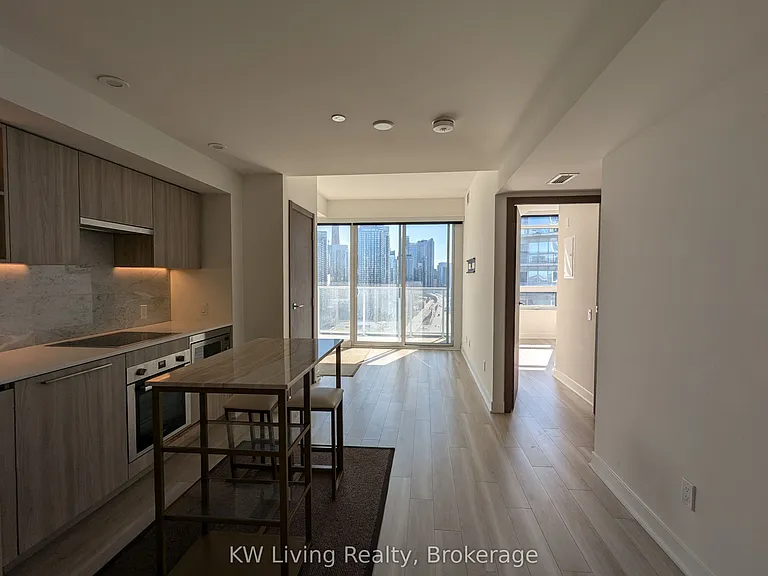 17 Bathurst St #3012 — Photo 2