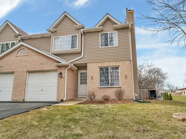 830 N 1st St Unit 830, Elburn, IL 60119