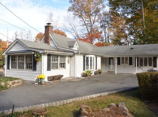 33 Upper Rainbow Trl, Denville, NJ 07834