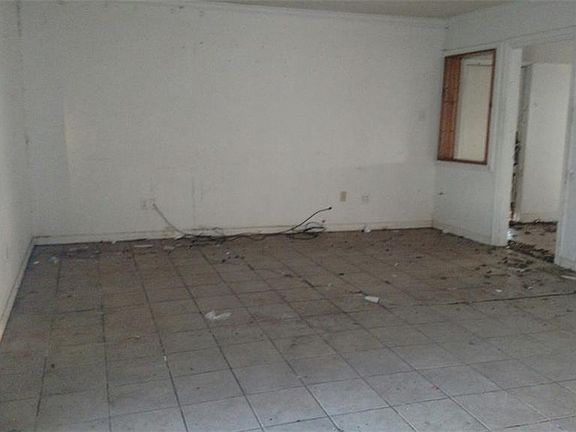 2nd image of 6651 County Road 4044