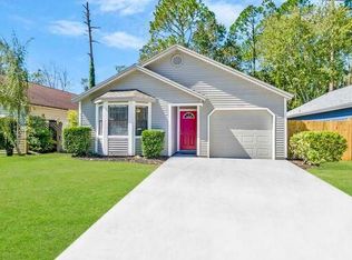 1832 Quebec Ct, Middleburg, FL 32068