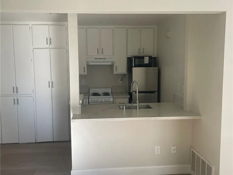 3703 Country Oaks Loop #B — Photo 20