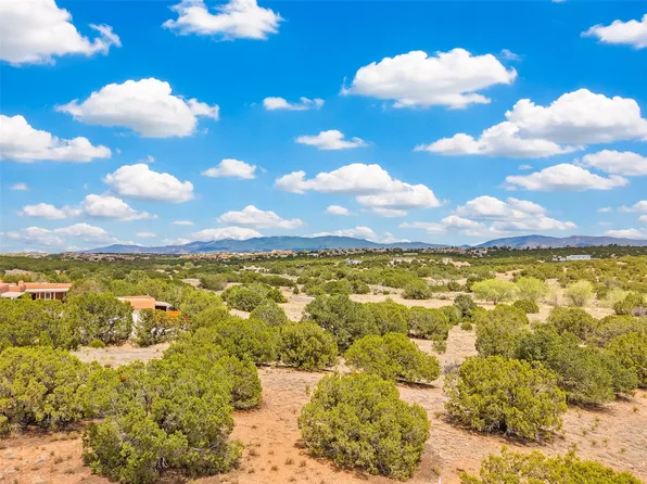 131 Sierra Azul, Santa Fe, NM 87507