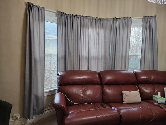 5th image of 907 W 27th St #2