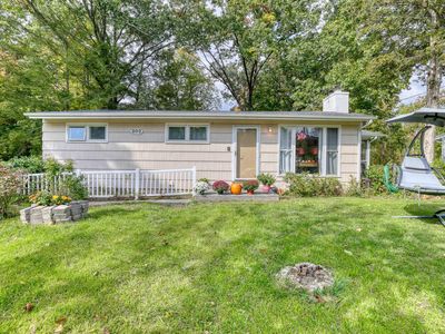 202 Roosevelt Rd, Hyde Park, NY, 12538