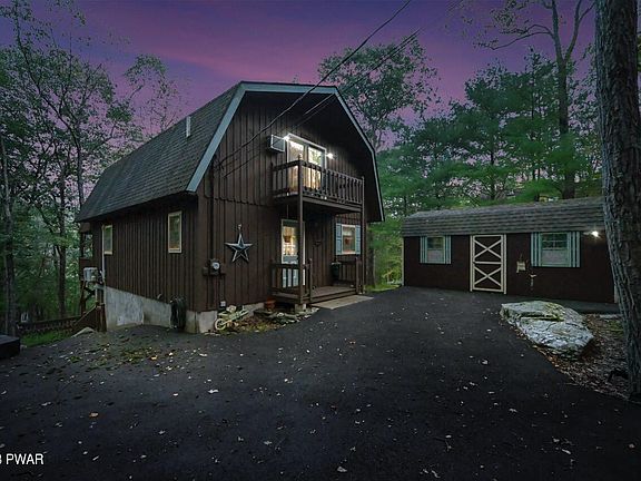 2nd image of 109 Lantern Ct