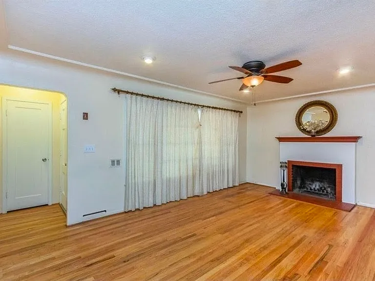2928 E Terrace Ave — Photo 9