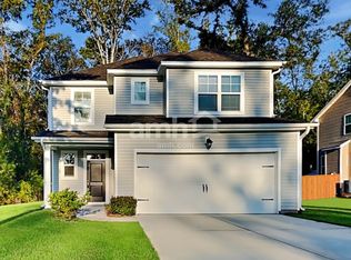 126 Pelican Ln, Summerville, SC 29485