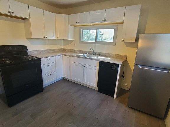 4th image of 928 S 6th St