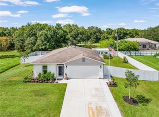 6073 Latimer Ave, Fort Myers, FL 33905