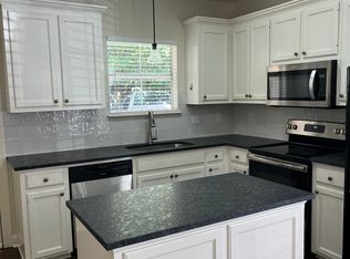 5610 Arialo Dr, Baton Rouge, LA 70820